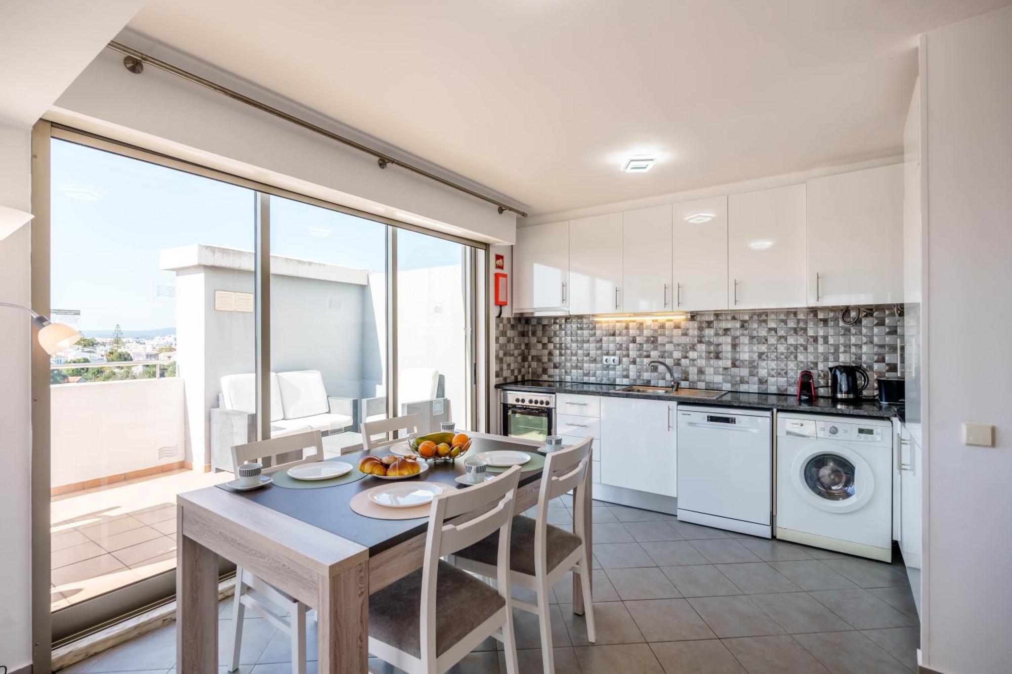 Breathtaking Coral Ocean View Apartment At Oa Portimão Exterior foto