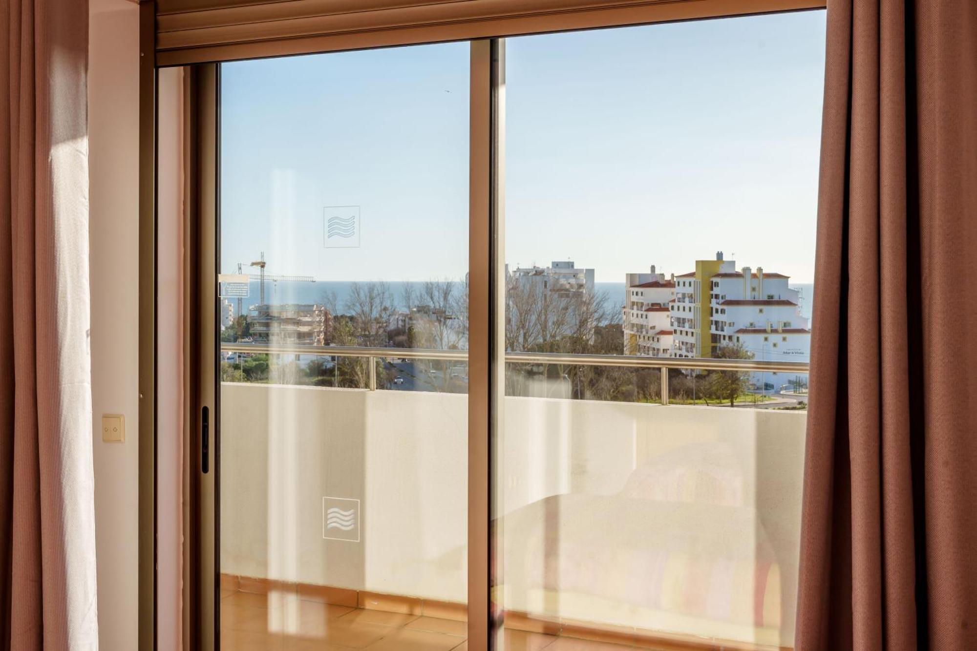 Breathtaking Coral Ocean View Apartment At Oa Portimão Exterior foto